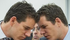 2 tỷ phú sinh đôi Tyler và Cameron Winklevoss đang sở hữu hơn 1 tỷ USD Bitcoin.