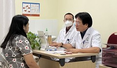 Bệnh viện Bạch Mai và Việt Đức đã hoạt động bình thường trở lại sau khi Chính phủ có các văn bản tháo gỡ khó khăn cho ngành y tế