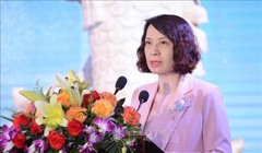 Bà Nguyễn Thị Liên Hương, Thứ trưởng Bộ Y tế, phát biểu tại Hội nghị.