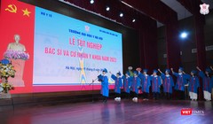 Các tân bác sĩ và cử nhân y khoa tuyên thệ lời thề nghề nghiệp