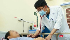 Trung tâm đột quỵ Bệnh viện Bạch Mai quá tải vì bệnh nhân tăng mạnh