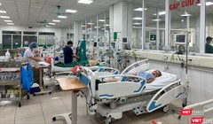 Sốt xuất huyết nặng, nữ bệnh nhân bị nhiều ổ áp xe phổi, nguy hiểm tính mạng