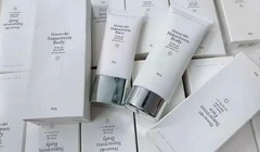 Khởi tố vụ mỹ phẩm giả liên quan công ty của chồng ca sĩ Đoàn Di Băng