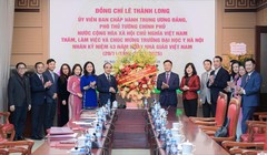 Phó Thủ tướng Lê Thành Long làm việc với Trường ĐHYHN, gợi mở nhiều cơ hội phát triển lớn