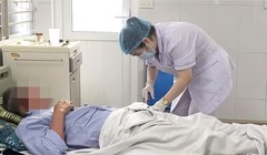 Ngành y tế dốc lực bảo vệ sức khỏe người dân vùng lũ