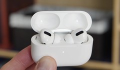 Apple sắp ra AirPods Pro giá rẻ