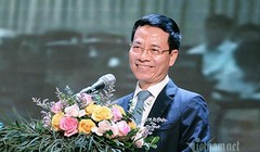 Bộ trưởng Nguyễn Mạnh Hùng nói về chuyển đổi số giáo dục