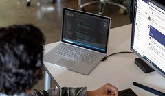 Người dân Anh hưởng lợi khi chính phủ ‘lên mây’