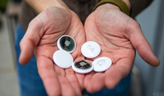 Apple bị kiện vì AirTag gây hại người dùng