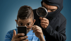 Xóa ngay 34 ứng dụng chứa mã độc điều khiển và theo dõi smartphone của bạn