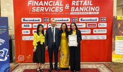 Đại diện ban điều hành Bắc Á Bank cùng Giám đốc các chi nhánh tại TP. Hồ Chí Minh chung vui