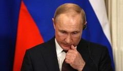 Nhóm tin tặc Cosy Bear của Nga được cho là đã cố gắng đánh cắp nghiên cứu vắc-xin Covid-19. Ảnh: Forbes