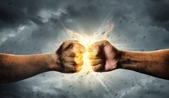 “Đại dịch là một hồi chuồng cảnh tỉnh rằng các tòa soạn vẫn còn giữ vai trò quan trọng” - biên tập viên Adri Kotze cho biết.