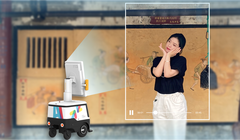 Robot của Xinhua Zhiyun có thể tự động nhận dạng mục tiêu, quay video ngắn, tải video lên đám mây theo thời gian thực và sản xuất nội dung vlog.