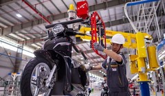 Vinfast bắt tay Foxconn làm pin và phụ tùng xe điện?