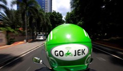 Gojek nói sẽ mở dịch vụ gọi xe 4 bánh và ví điện tử tại Việt Nam. Ảnh: Reuters