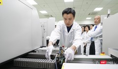 Dây chuyển sản xuất vi mạch tại khu Công nghệ thông tin TP Đà Nẵng