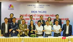 Quang cảnh buổi ký kết hợp tác giữa Sở Du lịch Đà Nẵng và UBND các quận, huyện