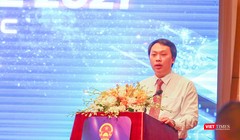 Thứ trưởng Bộ TT&TT Nguyễn Huy Dũng phát biểu tại sự kiện khai mạc Tuần lễ Chuyển đổi số - Huế 2021 mang chủ đề “Cơ hội và Thách thức"diễn ra ngày 27/4.