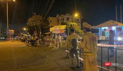 Lực lượng chức năng phong toả Khu công nghiệp An Đồn (Đà Nẵng) ngay khi tại đây phát hiện ca mắc COVID-19