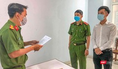 Cơ quan CSĐT Công an TP Đà Nẵng tống đạt quyết định khởi tố bị can đối với giám đốc Công ty TNHH quốc tế AMIDA