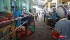 Chợ Hoà An (quận Cẩm Lệ, TP Đà Nẵng) trong ngày đầy hoạt động trở lại