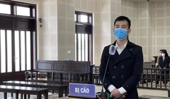 Bị báo Trọng tại toà