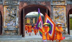 Nghi thức hạ Cây nêu ở Hoàng cung Huế (ảnh Tuấn Hiệp)