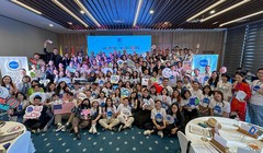 100 thủ lĩnh trẻ Đông Nam Á đến từ 10 quốc gia thành viên của ASEAN và Timor-Leste tại hội thảo khu vực Sáng kiến thủ lĩnh trẻ Đông Nam Á (YSEALI) 2022 diễn ra tại Nha Trang