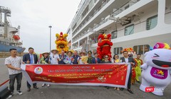 Du khách đường biển đến Đà Nẵng ngay sau khi Việt Nam mở cửa du lịch