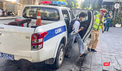 Tổ Tuần tra kiểm soát (TTKS) Phòng CSGT - Công an TP Đà Nẵng đã dùng xe tuần tra đưa Thịnh đến điểm thi, đảm bảo thời gian quy định. (ảnh CATP)