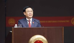 Chủ tịch Quốc hội Vương Đình Huệ phát biểu. (Ảnh: Doãn Tấn/TTXVN)