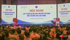 Quang cảnh hội nghị Lấy ý kiến dự án Luật sửa đổi, bổ sung một số điều của Luật Dược 2016 do Bộ Y tế đã tổ chức tại Đà Nẵng.