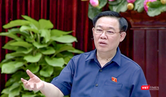 Chủ tịch Quốc hội Vương Đình Huệ phát biểu tại buổi làm việc với Thành uỷ Đà Nẵng (Ảnh: CTV)