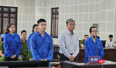 Các bị cáo tại phiên toà