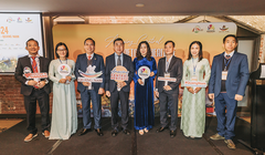 Đại diện ngành du lịch Đà Nẵng - Thừa Thiên Huế - Quảng Nam trả lời hỏi đáp Chương trình xúc tiến du lịch tại Úc