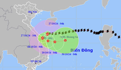 Bão Trà Mi giật cấp 12, Thừa Thiên Huế cấm người dân ra đường