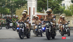 Sáng 15/5, Công an TP Đà Nẵng tổ chức lễ ra quân đợt cao điểm trấn áp, truy quét, xử lý tội phạm và vi phạm pháp luật trên đường phố, nhằm đảm bảo an toàn cho người dân, du khách và các sự kiện lớn trong mùa du lịch hè 2025.