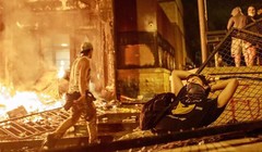 Các cuộc biểu tình đi kèm với bạo loạn, đốt phá và cướp bóc diễn ra tại nhiều thành phố ở Mỹ trong suốt hai tuần qua. Ảnh: Table Mag