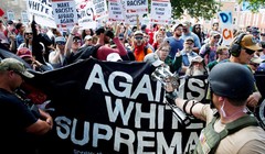 Một cuộc biểu tình của những người theo Antifa. Ảnh: Reuters.