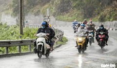 Ít nhất 1,3 triệu lao động đã “hồi hương” trong và sau làn sóng Covid-19 lần thứ tư (Ảnh: Tuổi trẻ)