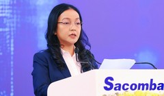 Bà Nguyễn Đức Thạch Diễm. Ảnh: Sacombank 