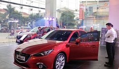 Việt Nam chủ yếu nhập linh kiện về để lắp ráp. Sắp tới thuế giảm, các DN đang tính chuyện nhập khẩu xe nguyên chiếc (ảnh minh họa - Lao động)