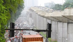 Sau năm năm thi công, tổng mức đầu tư dự án đường sắt đô thị Cát Linh - Hà Đông được điều chỉnh tăng từ 552 triệu đô la Mỹ lên 891 triệu đô la Mỹ. 