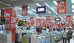 Siêu thị điện máy khó khăn là cơ hội cho tỷ phú Thái Lan thấu tóm.