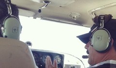 Ảnh Guzman ngồi máy được công bố mới đây (Ảnh: El Blog Del Narco)