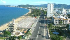 Thời gian qua, nhiều dự án tập trung ven biển dẫn đến thiếu không gian, cự ly cần thiết để tạo không gian công cộng đã gây bức xúc trong dư luận. Ảnh minh họa.