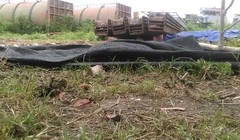 Hình ảnh còn lại của siêu đô thị 171 triệu USD sau hơn 8 năm chỉ là vài đống vật liệu, sắt thép chỏng chơ, hoen gỉ. Ảnh: V.Minh