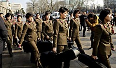 Ban nhạc nữ Moranbong của Triều Tiên bất ngờ hủy chương trình biểu diễn ở Trung Quốc và quay về nước - Ảnh: Reuters