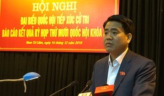 Ông Nguyễn Đức Chung, chủ tịch UBND thành phố Hà Nội tại buổi tiếp xúc cử tri sáng 14-12 - Ảnh: Xuân Long